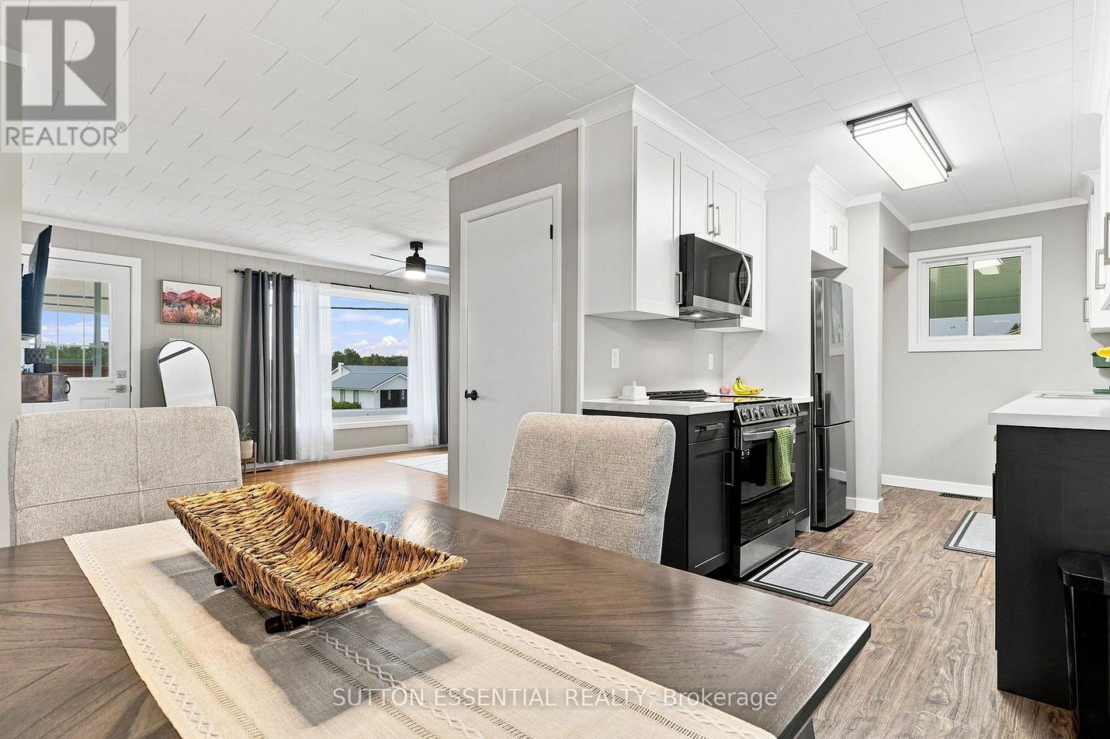 6174 County Rd 15 Road Property Photo 14