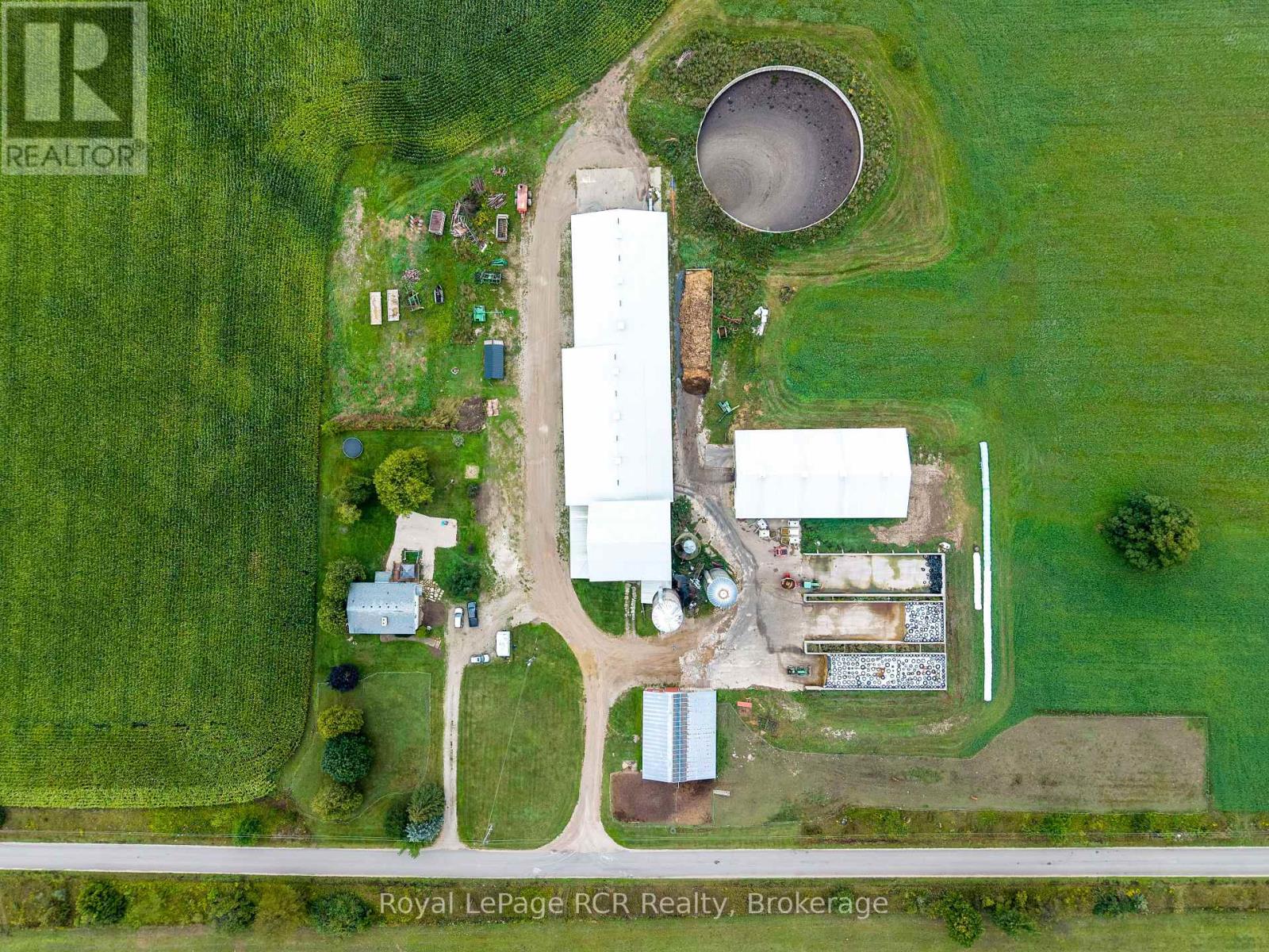 058613 Side 5 Road Property Photo 50