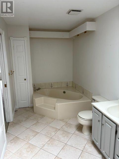 116 Pitt Street Property Photo 38