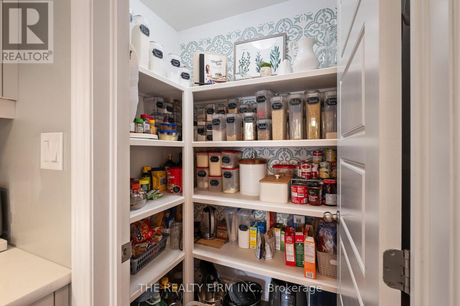 34 Ashberry Place Property Photo 12
