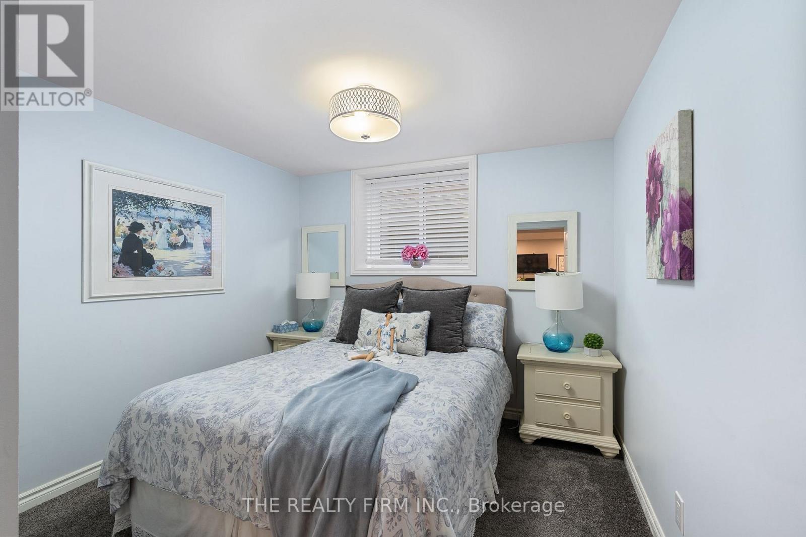 34 Ashberry Place Property Photo 28