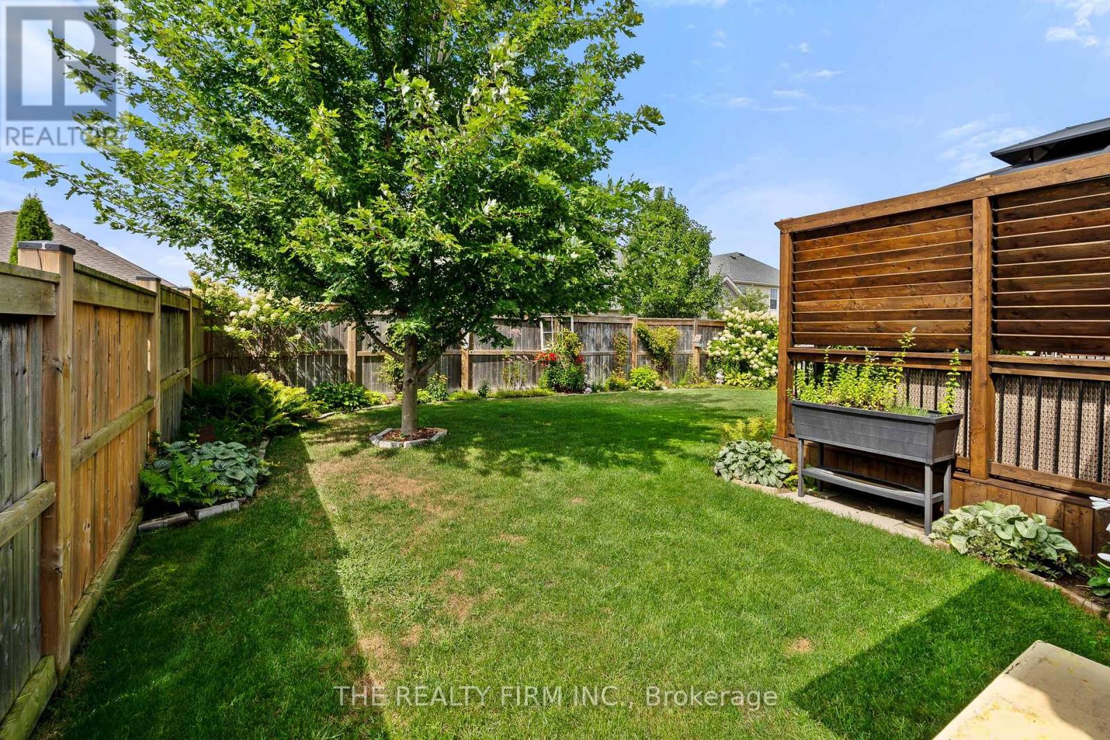 34 Ashberry Place Property Photo 38