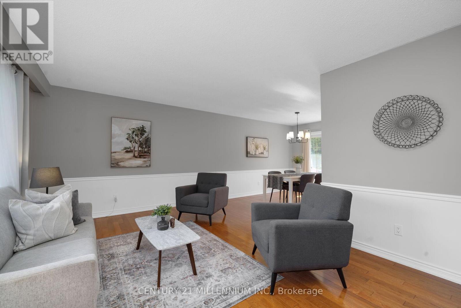 41 Douglas Crescent Property Photo 9