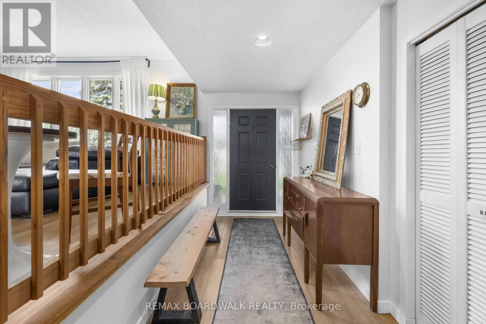 8 Jessie Drive Property Photo 2