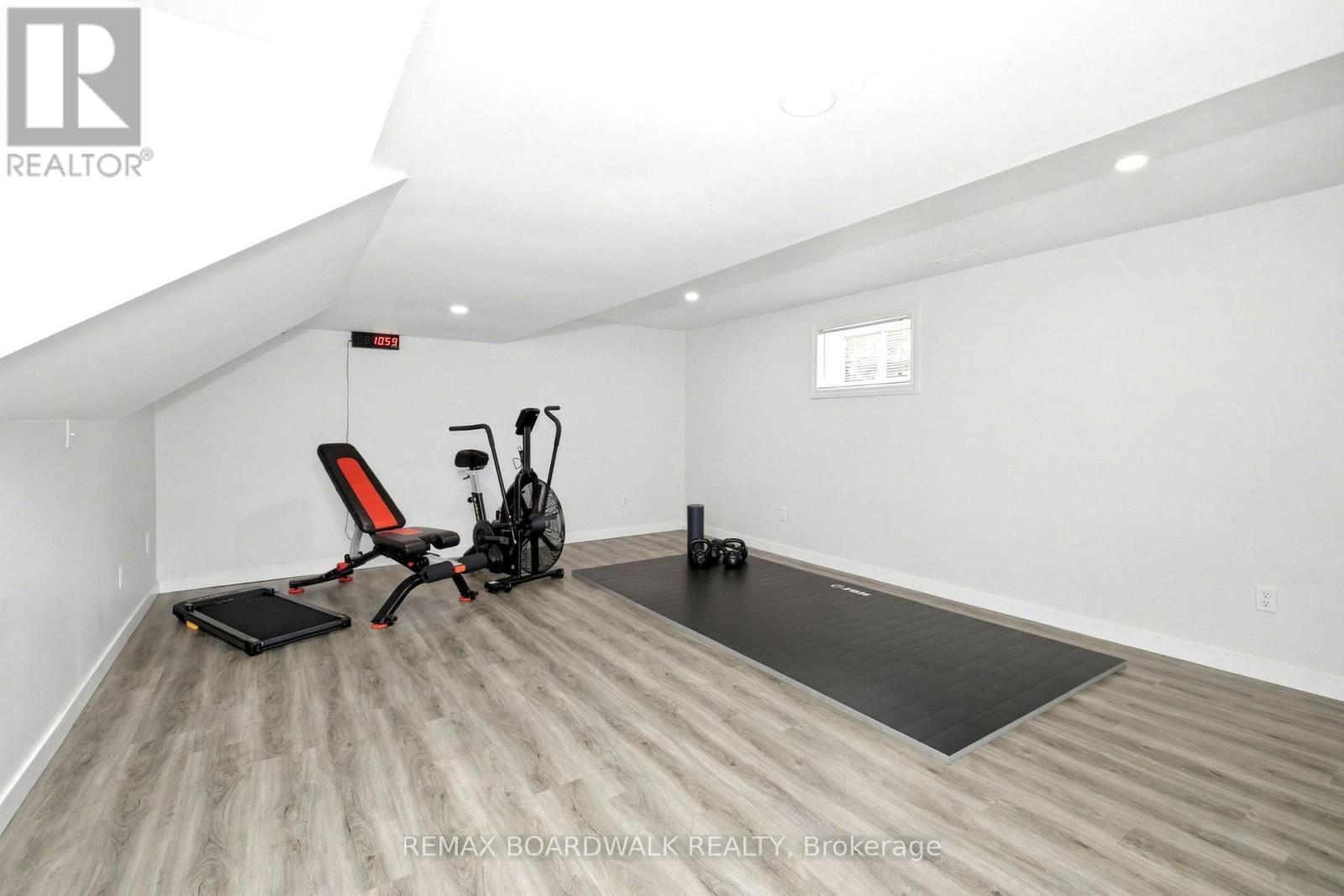 8 Jessie Drive Property Photo 32