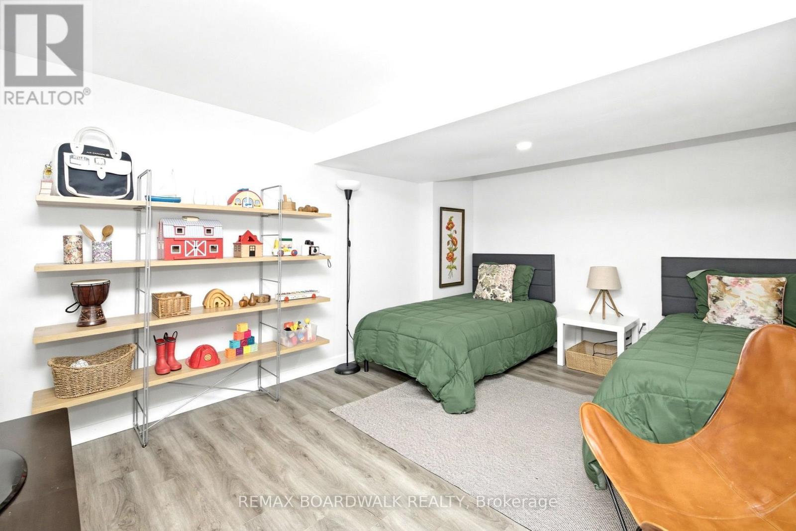 8 Jessie Drive Property Photo 34