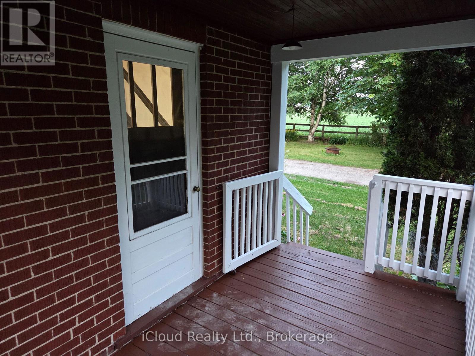 351521 17th Line Property Photo 14