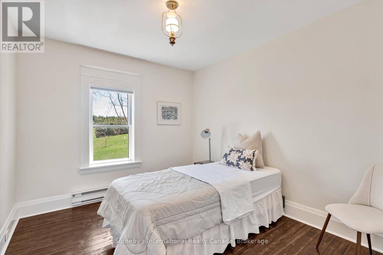 717218 1st Line E Property Photo 25