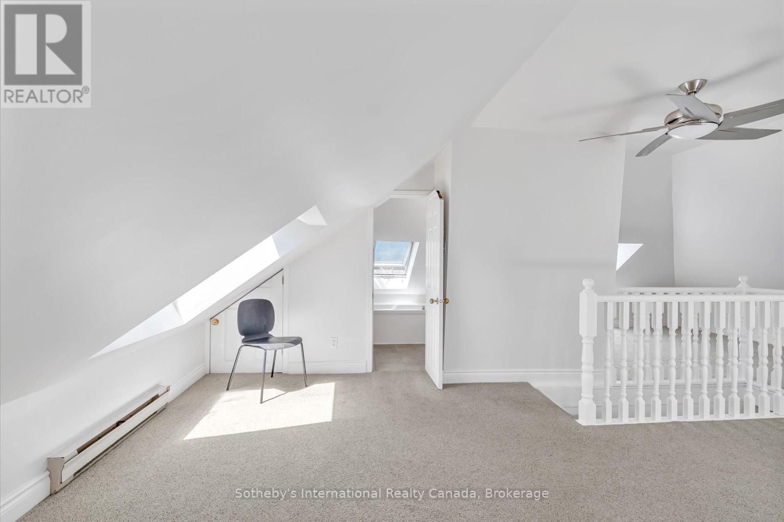 717218 1st Line E Property Photo 33