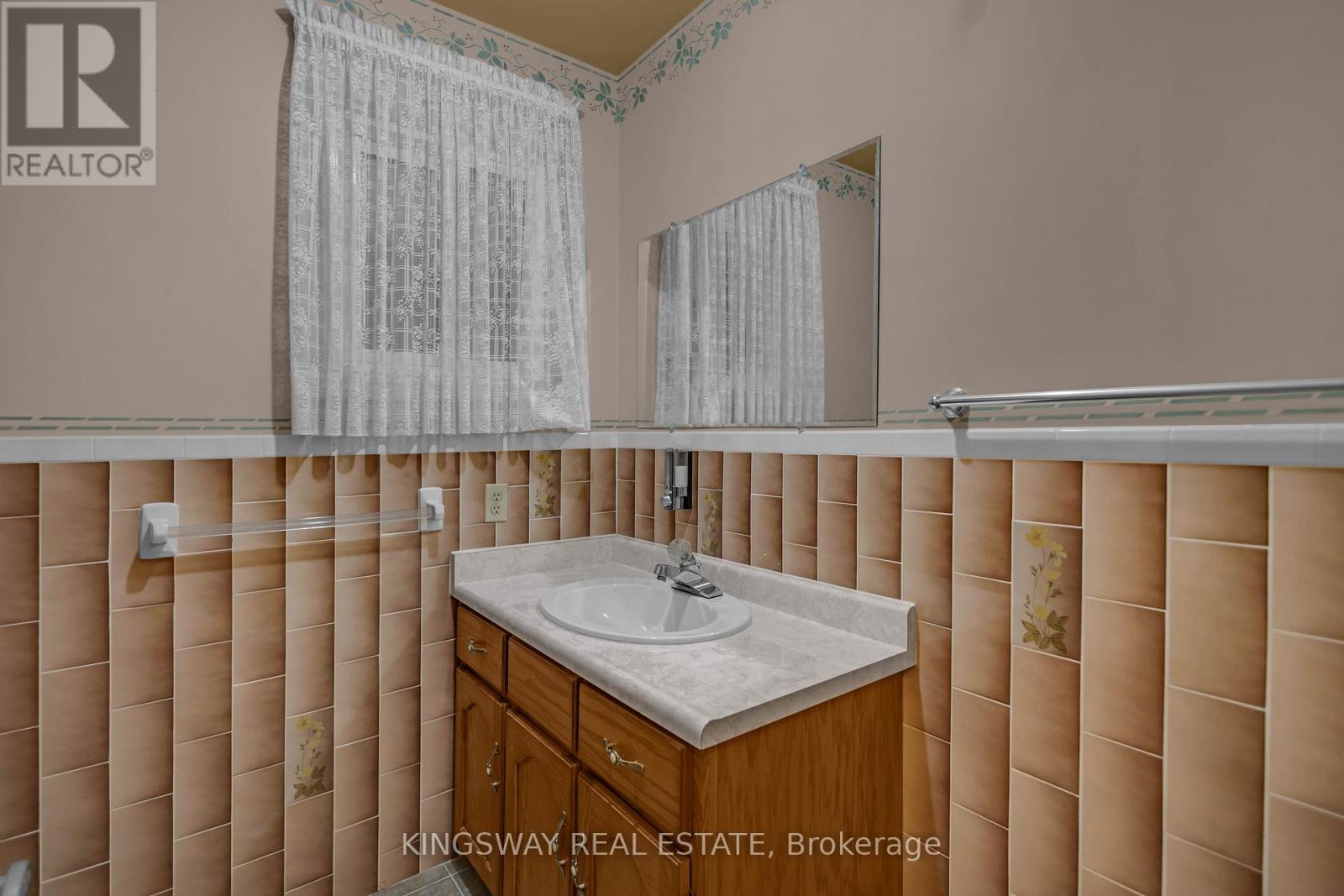 56 Ben Tirran Crescent Property Photo 19