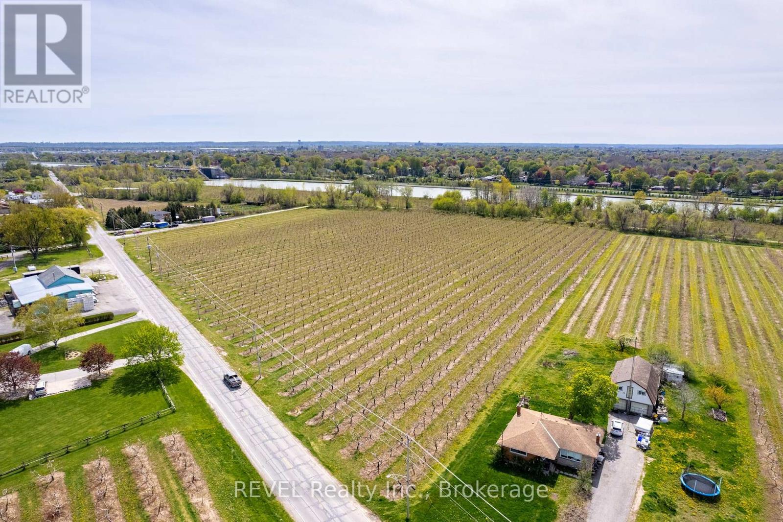 160 Read Road Property Photo 1