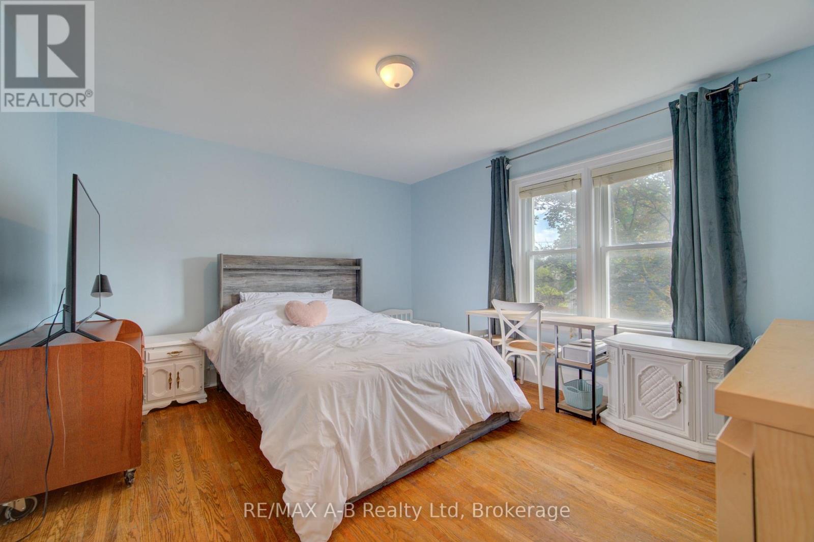 31 John Street Property Photo 25