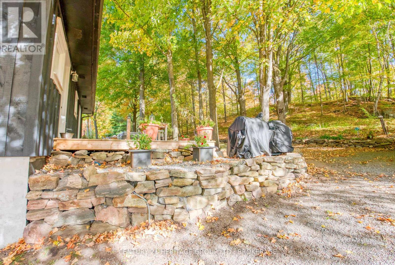 10874 Canoe Lake Road Property Photo 5