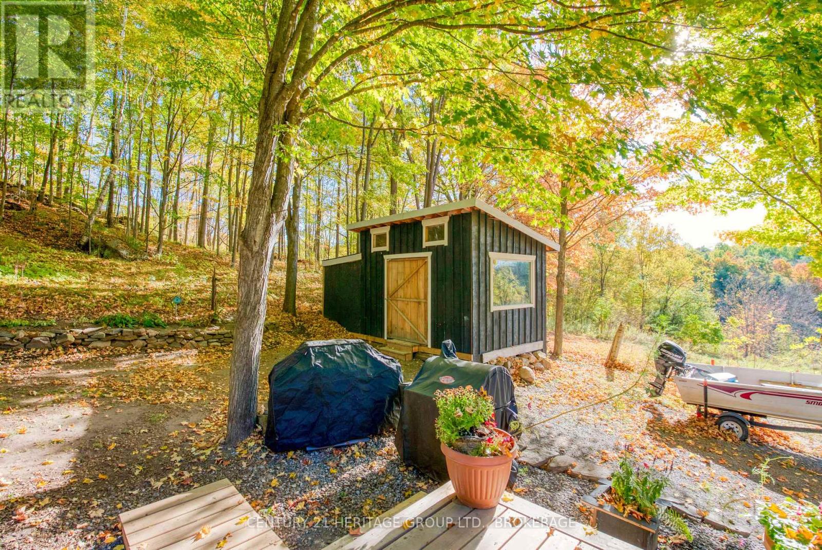 10874 Canoe Lake Road Property Photo 6