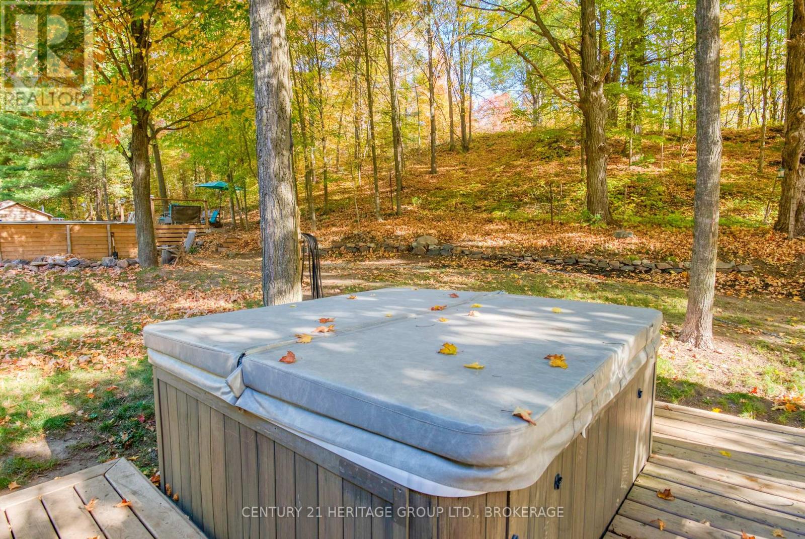 10874 Canoe Lake Road Property Photo 7