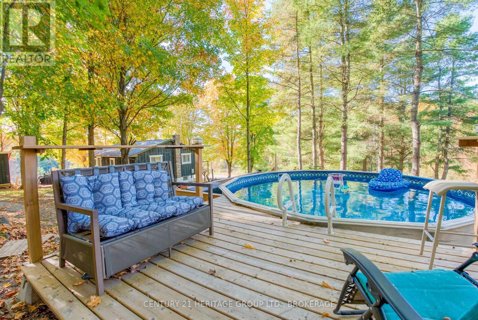 10874 Canoe Lake Road Property Photo 9