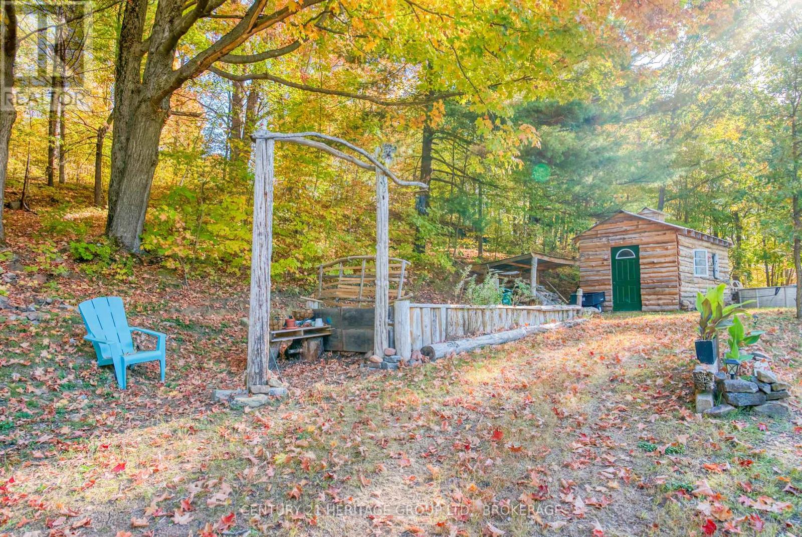 10874 Canoe Lake Road Property Photo 12