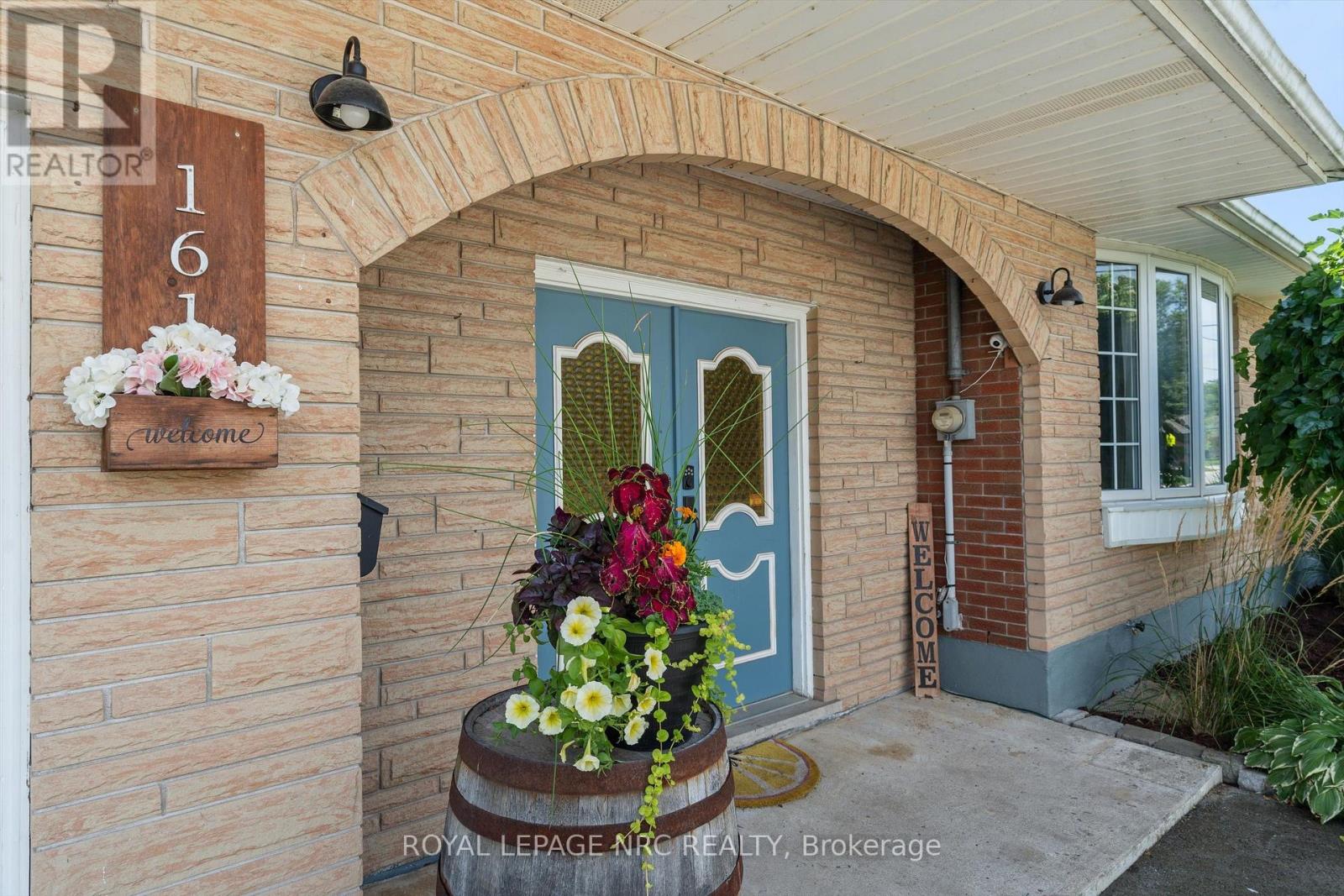 161 Catherine Street Property Photo 5