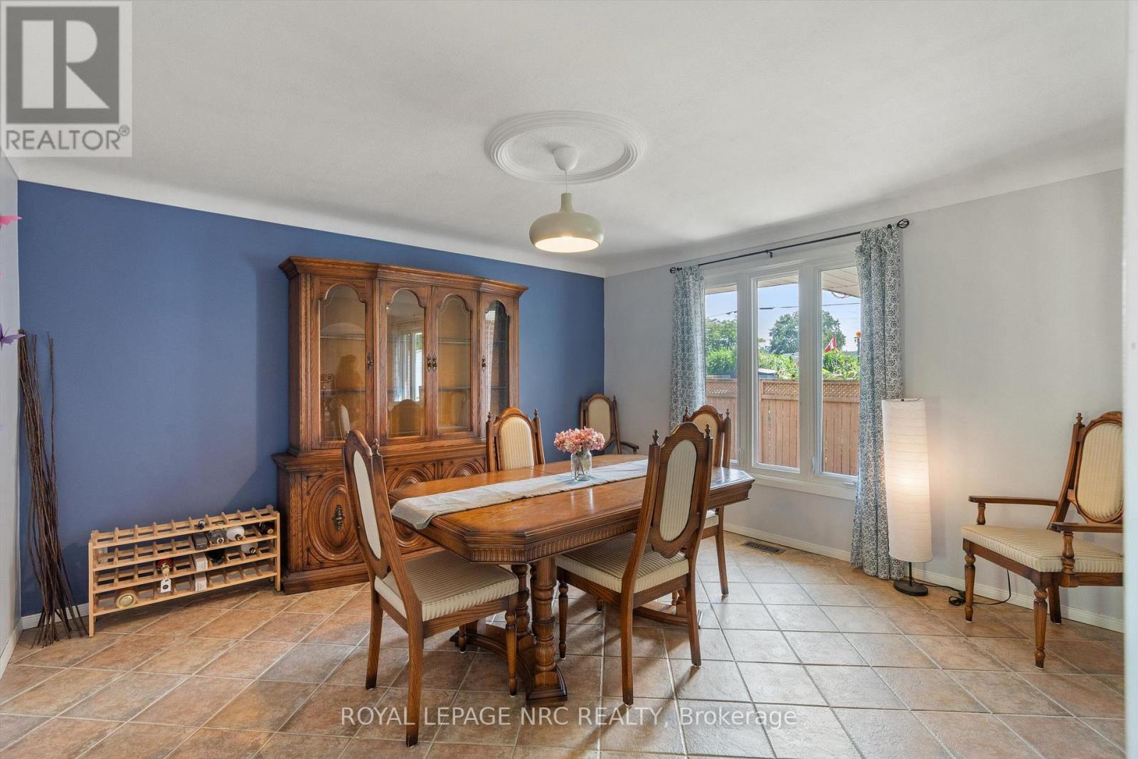 161 Catherine Street Property Photo 7