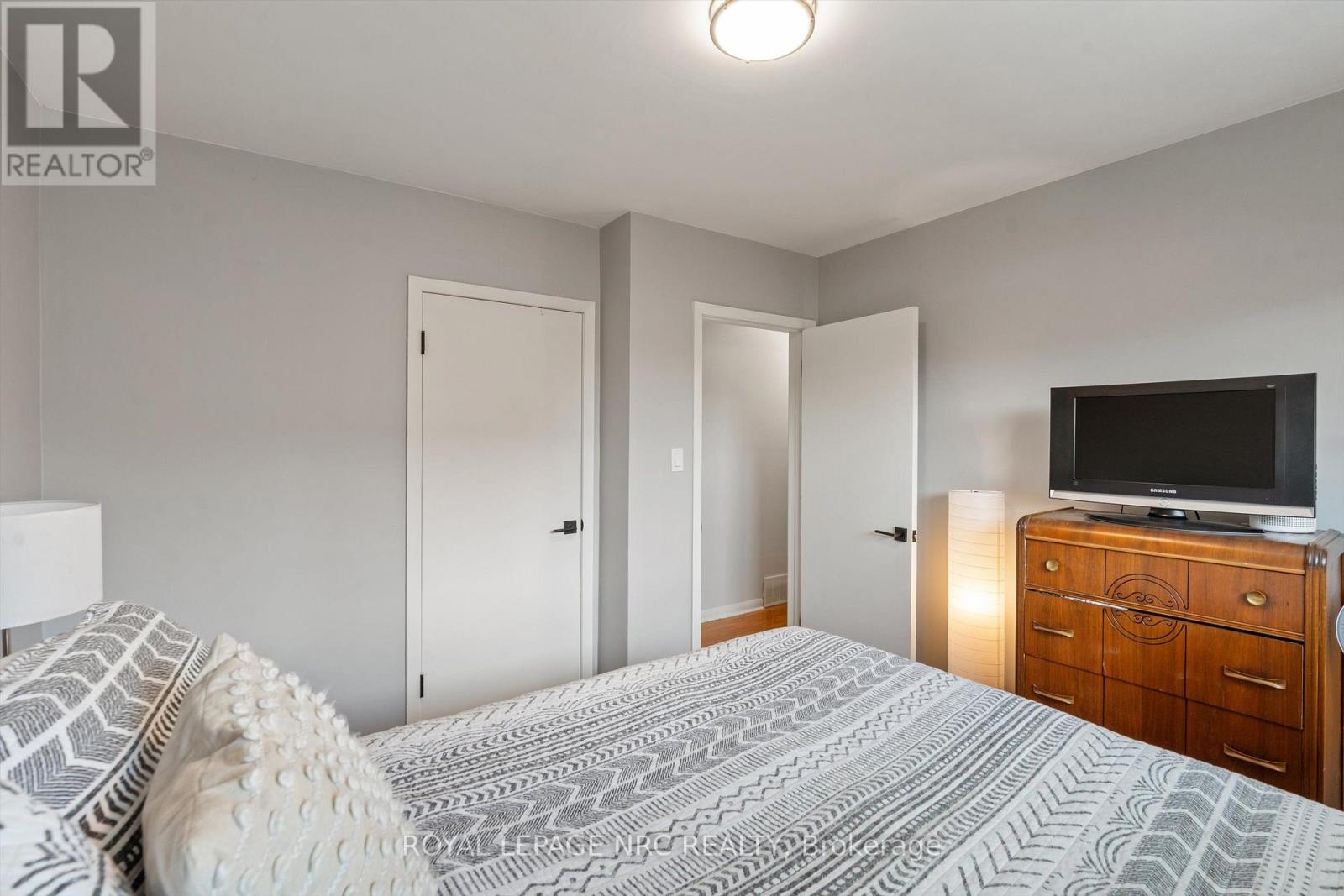 161 Catherine Street Property Photo 26