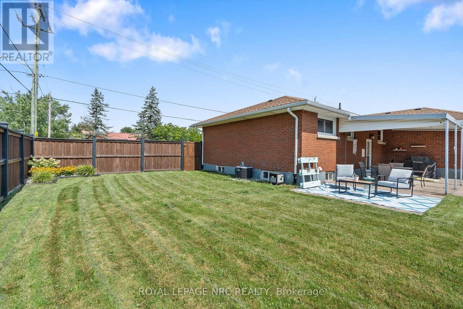 161 Catherine Street Property Photo 37
