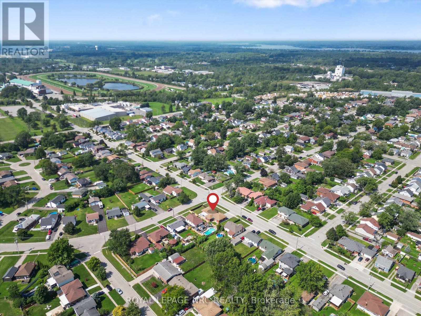161 Catherine Street Property Photo 43