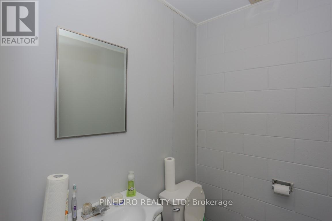 3 - 115 Midpark Road Property Photo 12