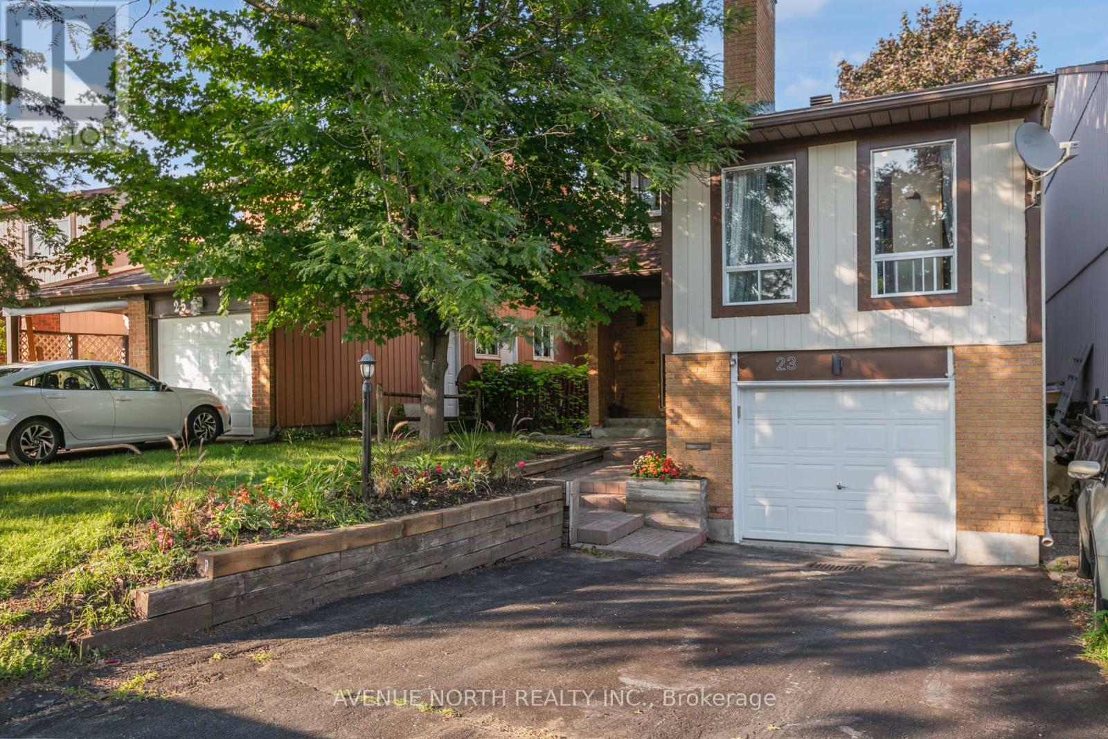 23 BLUEGRASS DRIVE