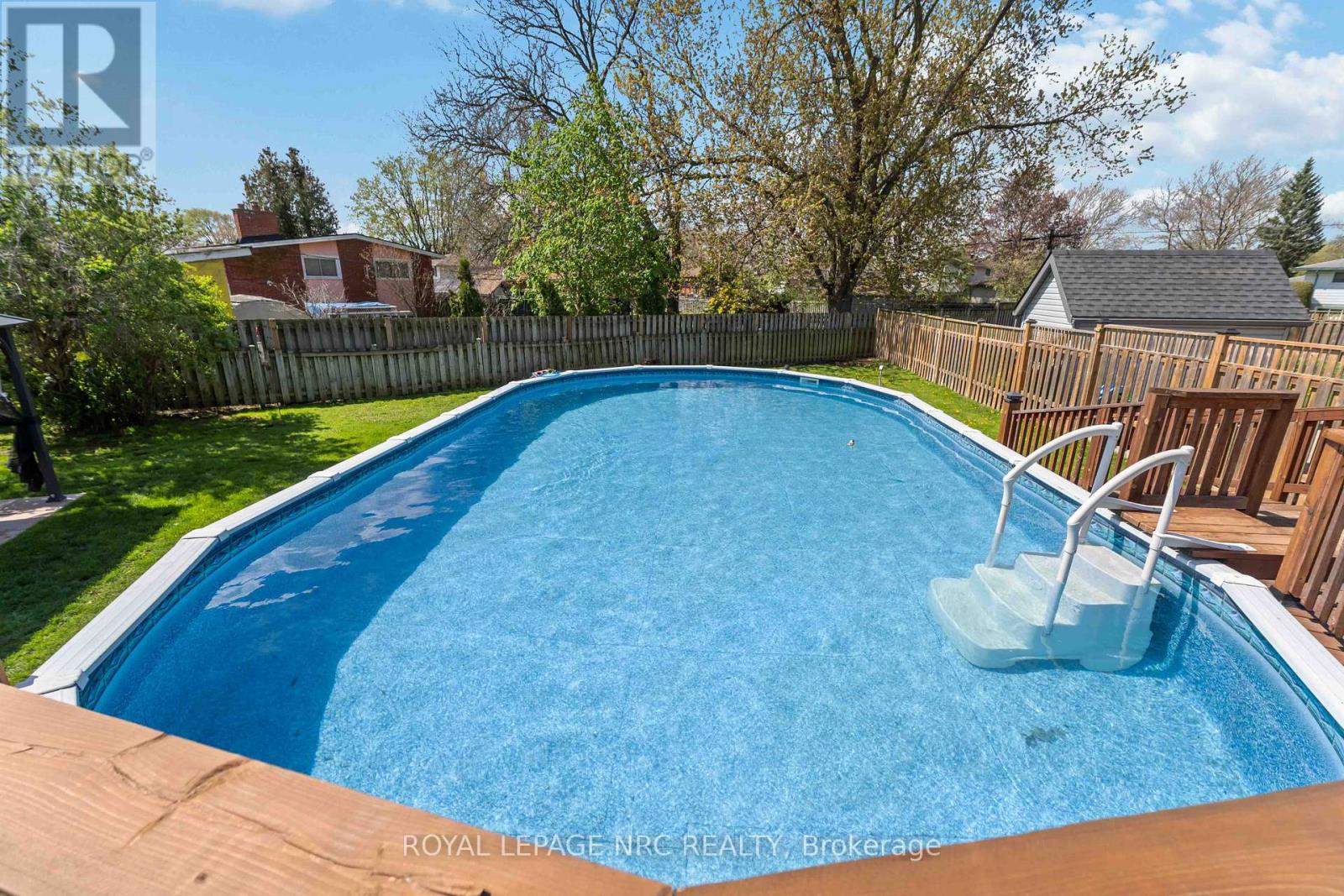 4485 Queensway Crescent Property Photo 41