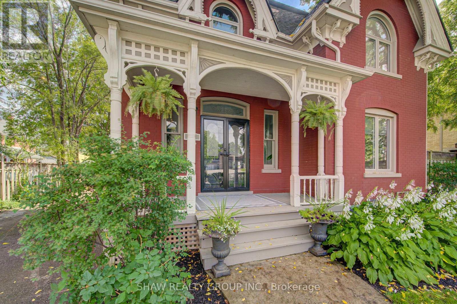 15 Gilholm Avenue Property Photo 8
