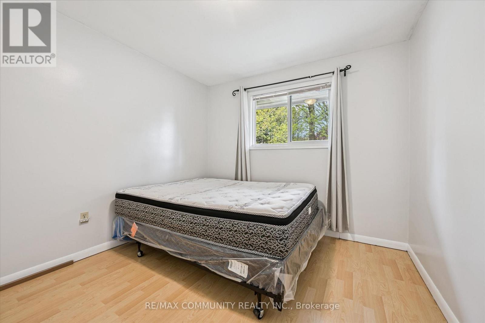 2063 George Street Property Photo 18
