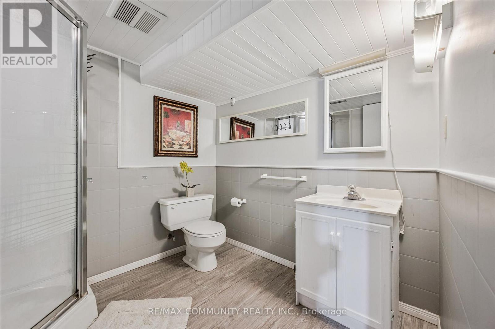 2063 George Street Property Photo 29