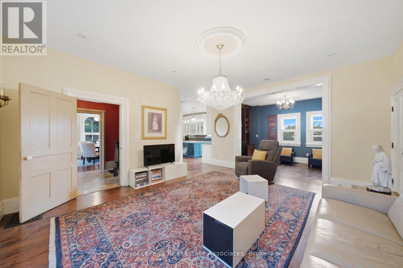 398 Canboro Road Property Photo 14