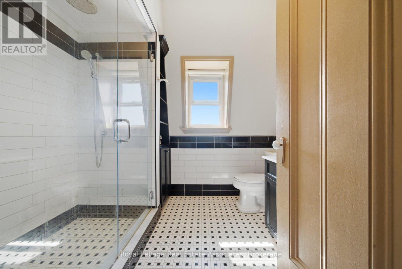 398 Canboro Road Property Photo 26