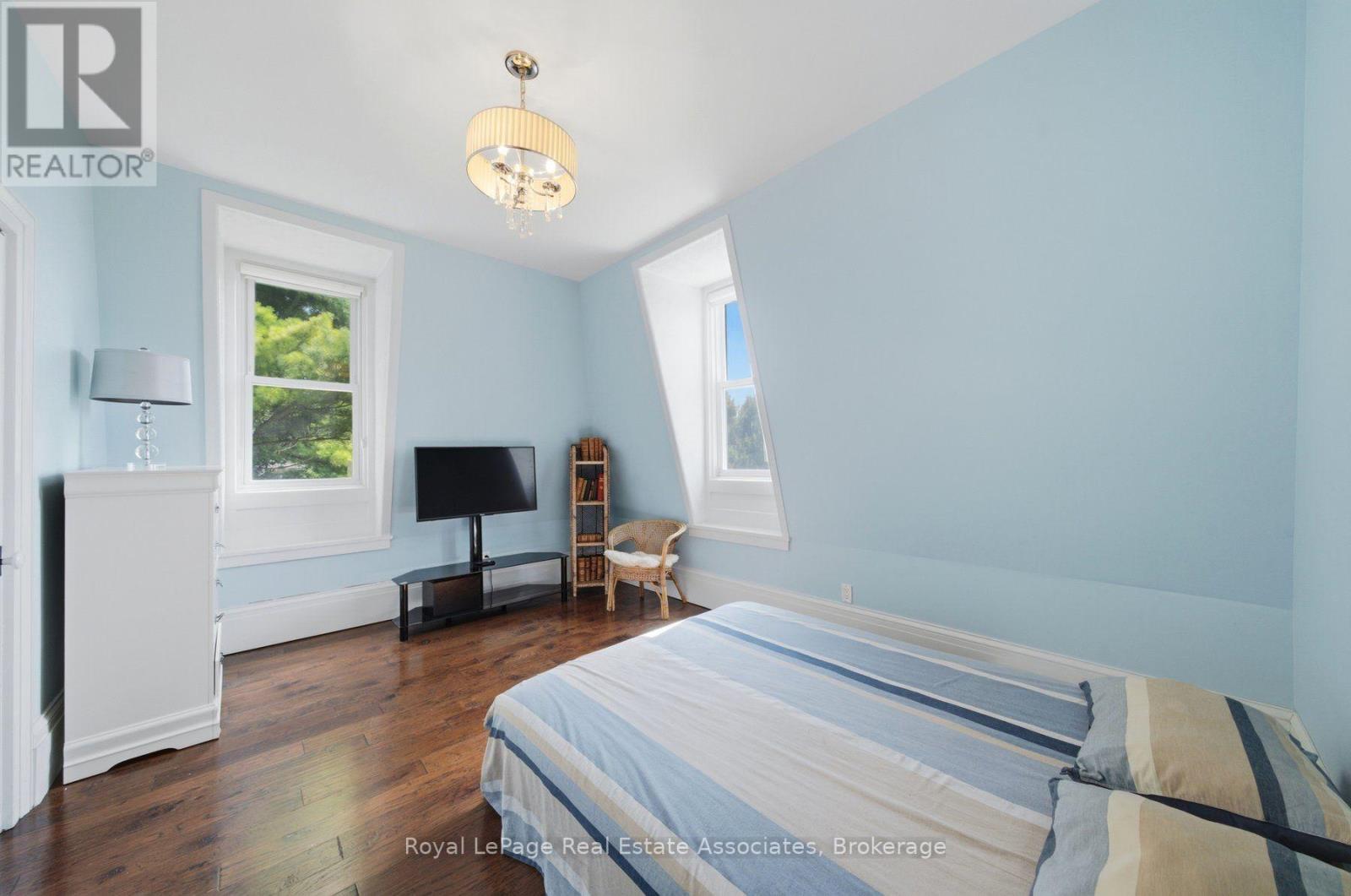 398 Canboro Road Property Photo 28