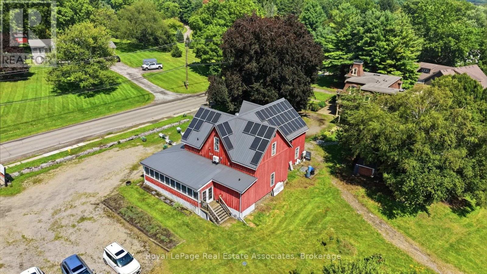 398 Canboro Road Property Photo 45