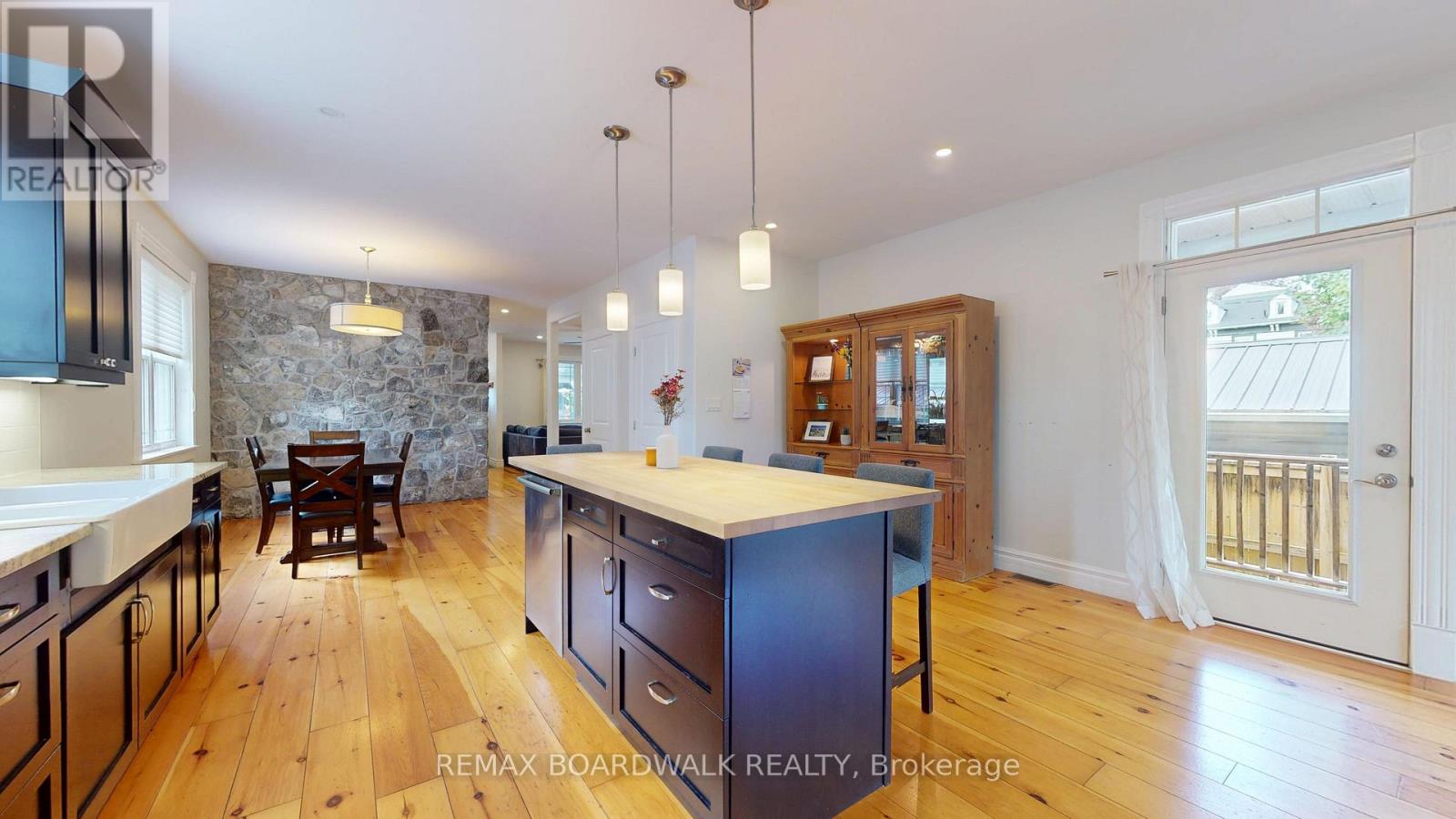 51 Ormond Street Property Photo 12