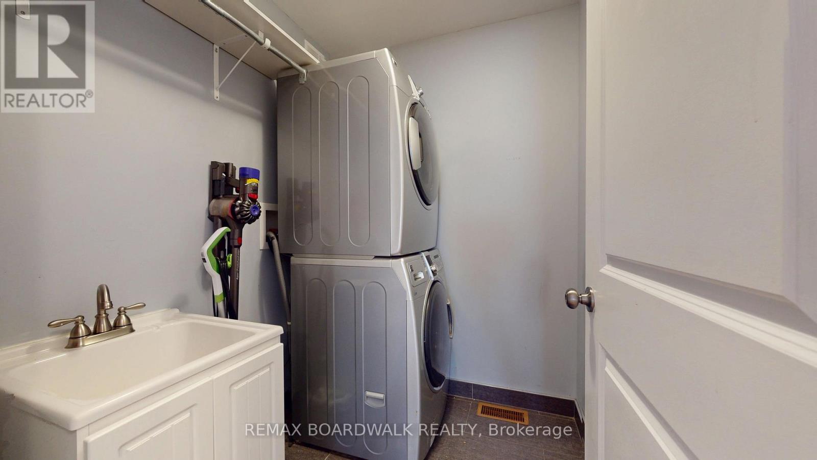 51 Ormond Street Property Photo 31