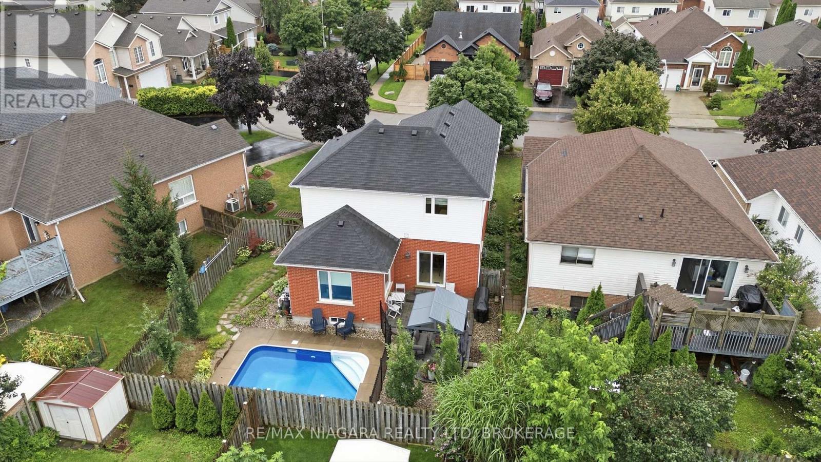 15 Cozocar Crescent Property Photo 21