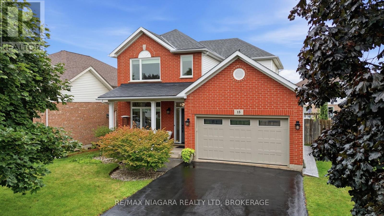 15 Cozocar Crescent Property Photo 25