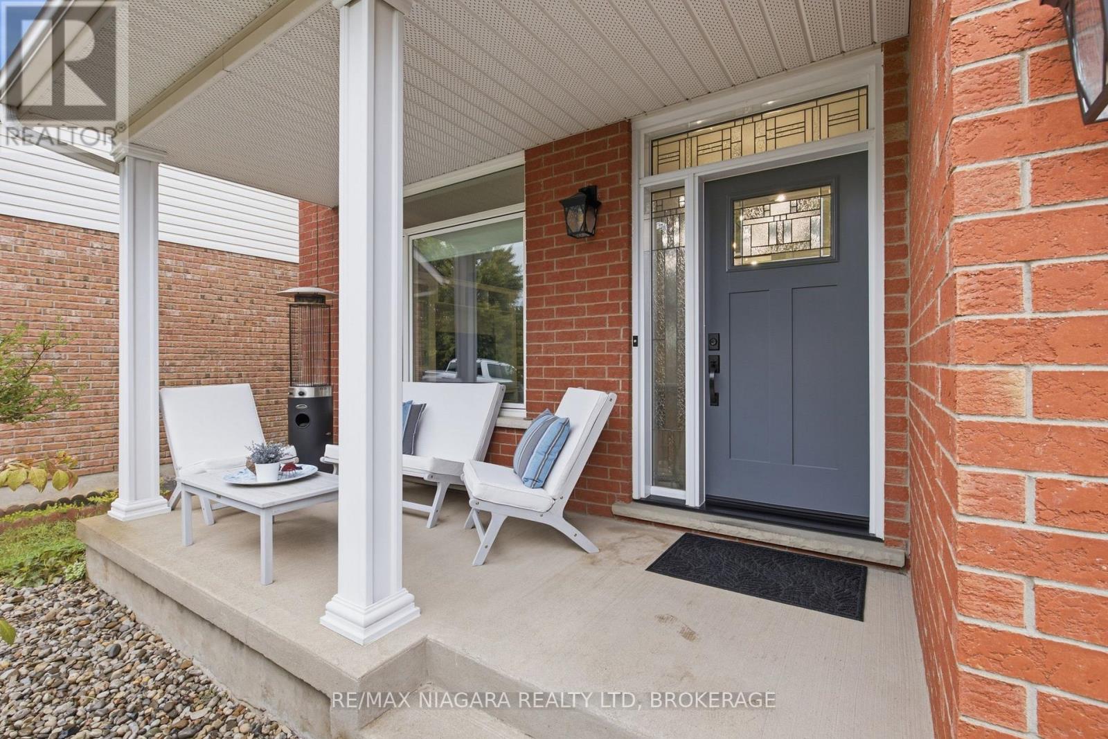 15 Cozocar Crescent Property Photo 29