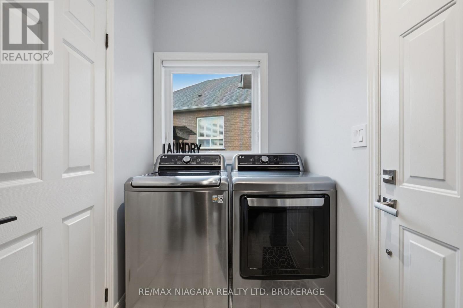 15 Cozocar Crescent Property Photo 45
