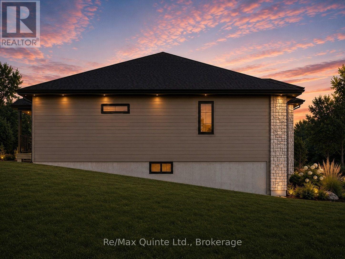 30 Exeter Court Property Photo 4