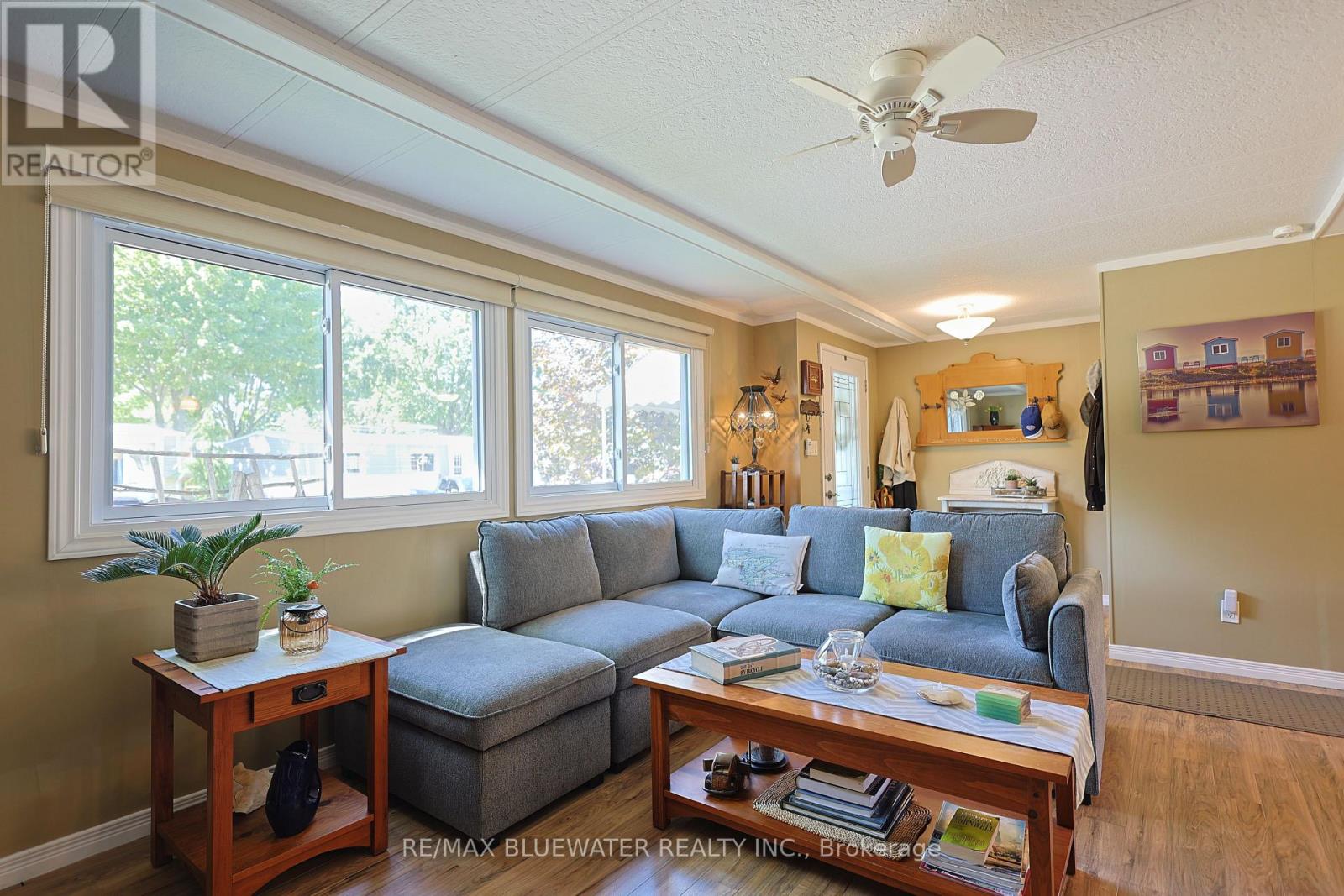 95 Shannon Boulevard Property Photo 15