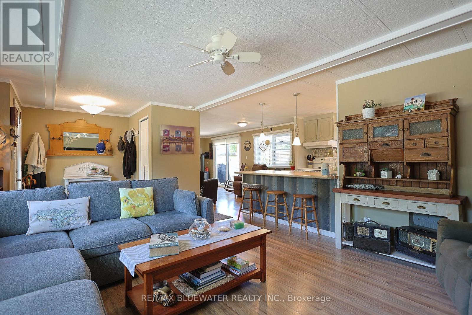 95 Shannon Boulevard Property Photo 16