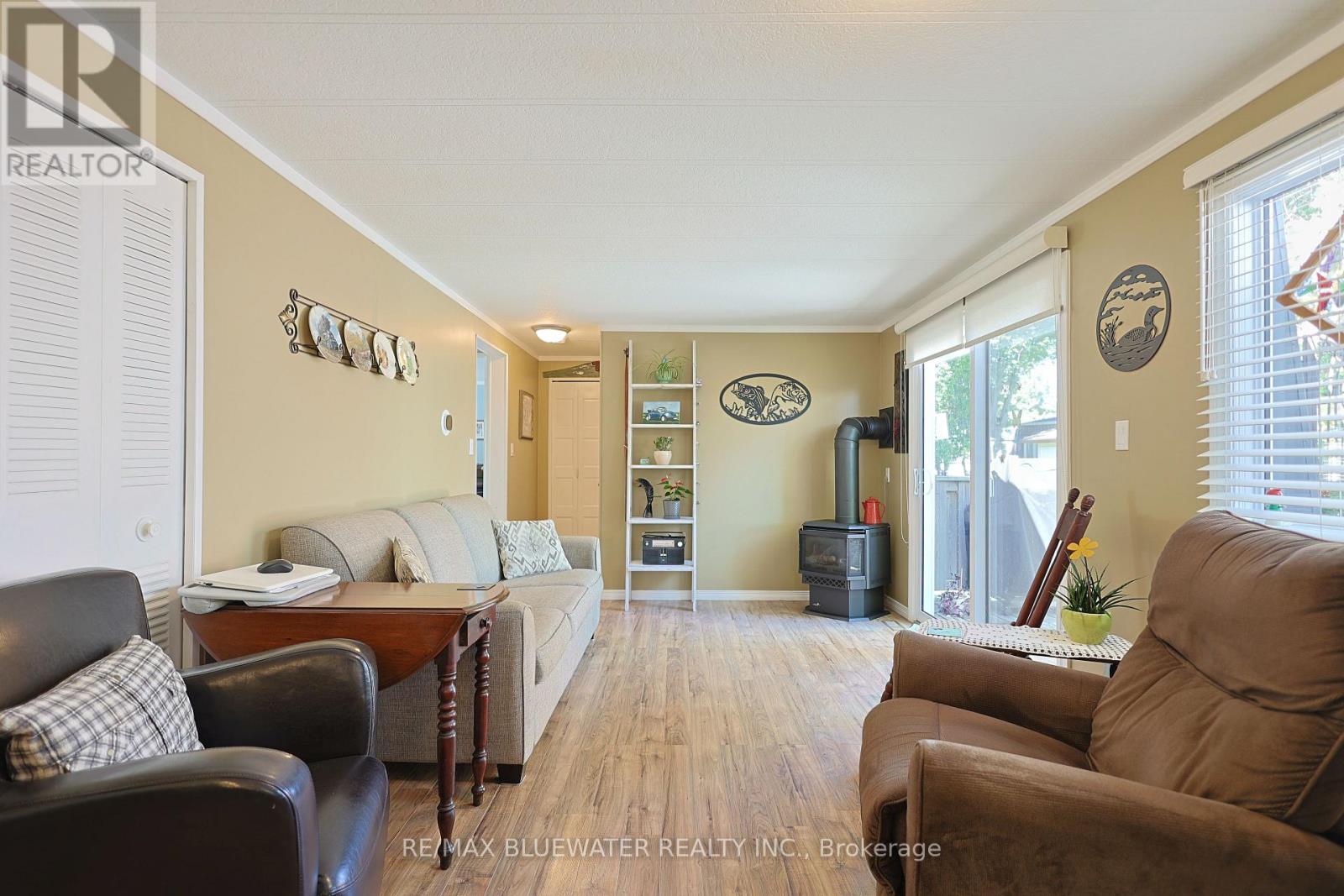 95 Shannon Boulevard Property Photo 27
