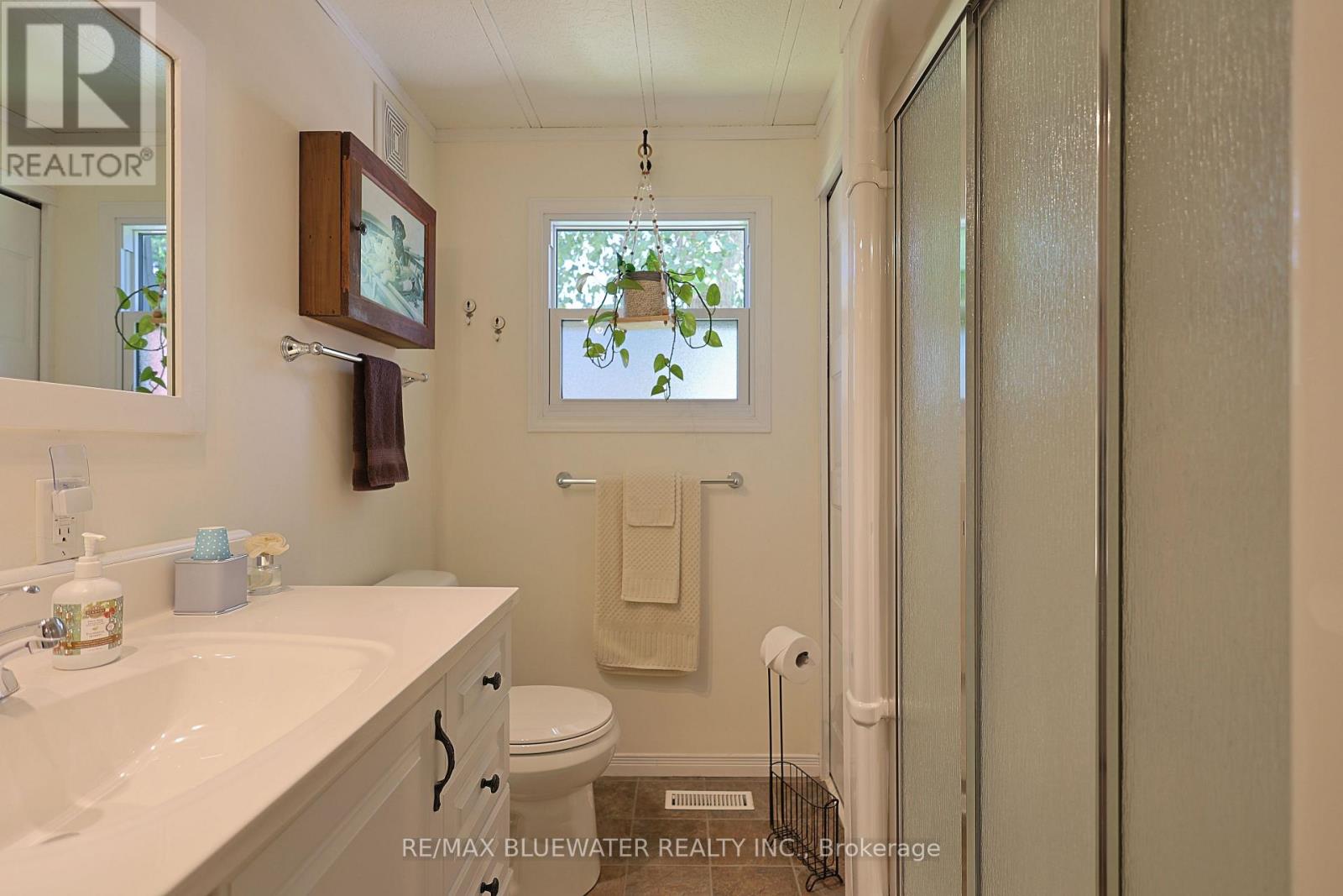 95 Shannon Boulevard Property Photo 36