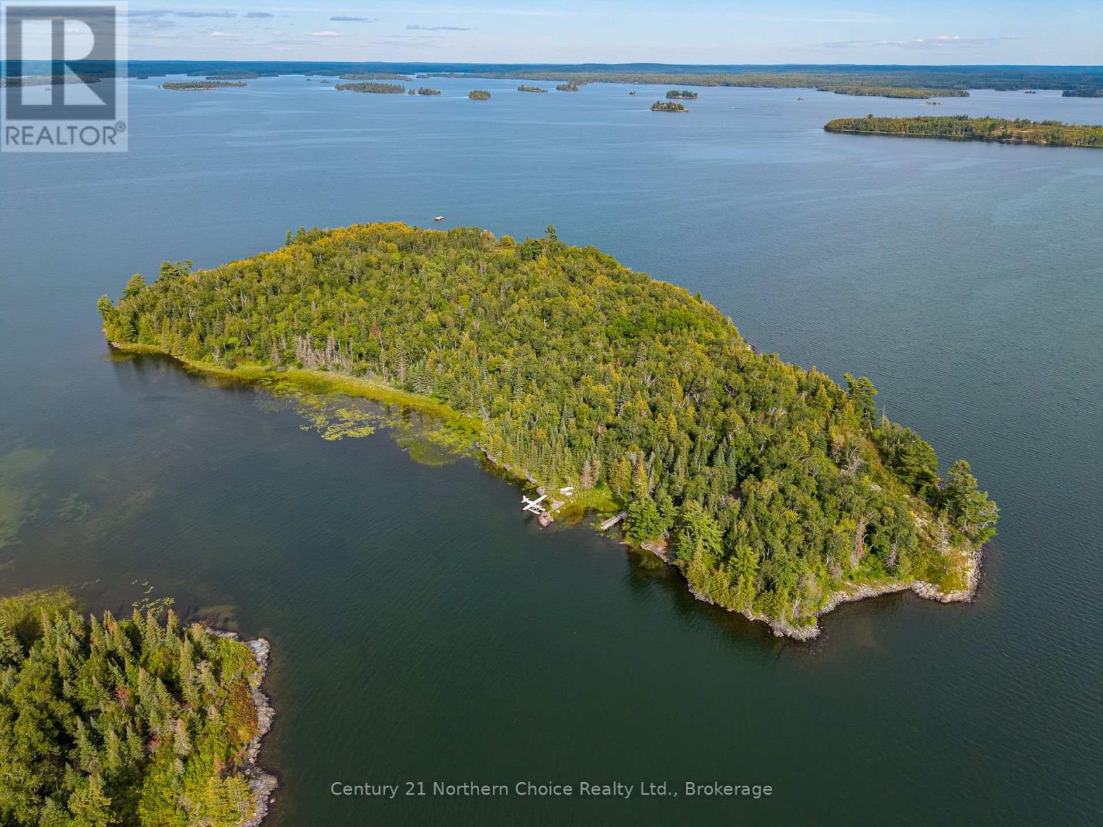 Jo153 Shoal Lake Island Property Photo 1