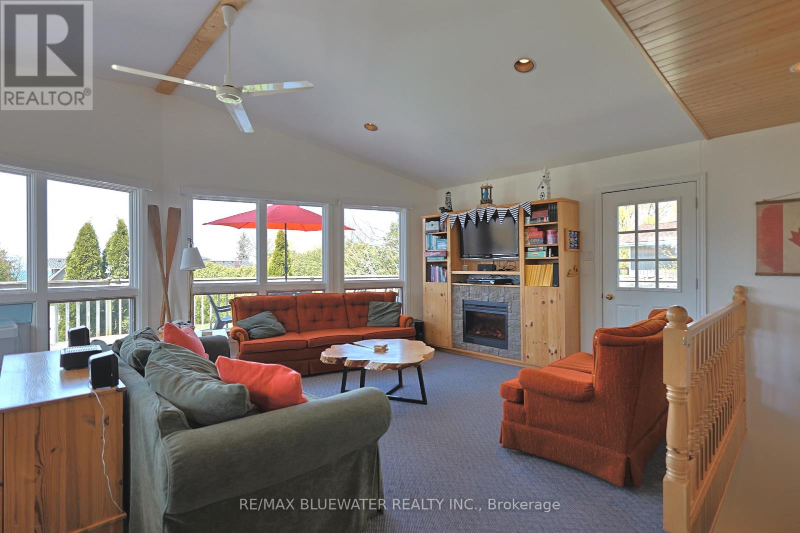 74156 Bluehaven Beach Drive Property Photo 16