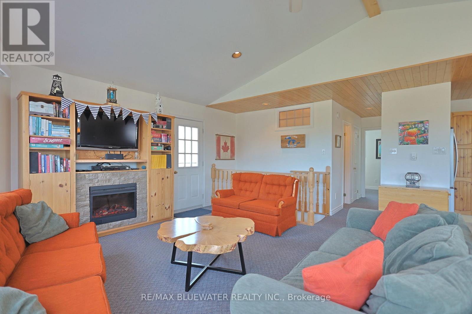 74156 Bluehaven Beach Drive Property Photo 26